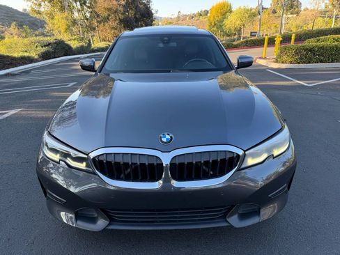 Used 2021 BMW 330i Sedan w/ Driving Assistance Package image 8