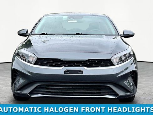 Used 2023 Kia Forte LXS w/ LXS Technology Package FWD image 2