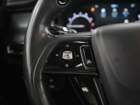 Used 2021 Lincoln Corsair AWD w/ Premium Package image 28