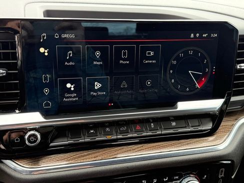 Used 2024 GMC Sierra 1500 Elevation image 18