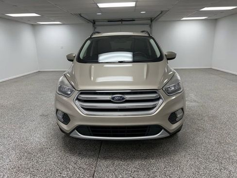 Used 2018 Ford Escape SE w/ SE SYNC Package image 3