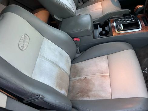 Used 2006 Jeep Grand Cherokee Overland w/ Skid Plate Group image 26