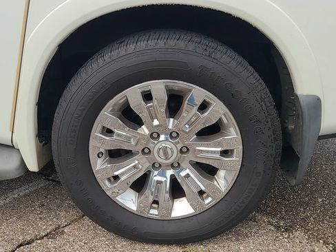 Used 2015 Nissan Armada Platinum AWD/4WD image 31