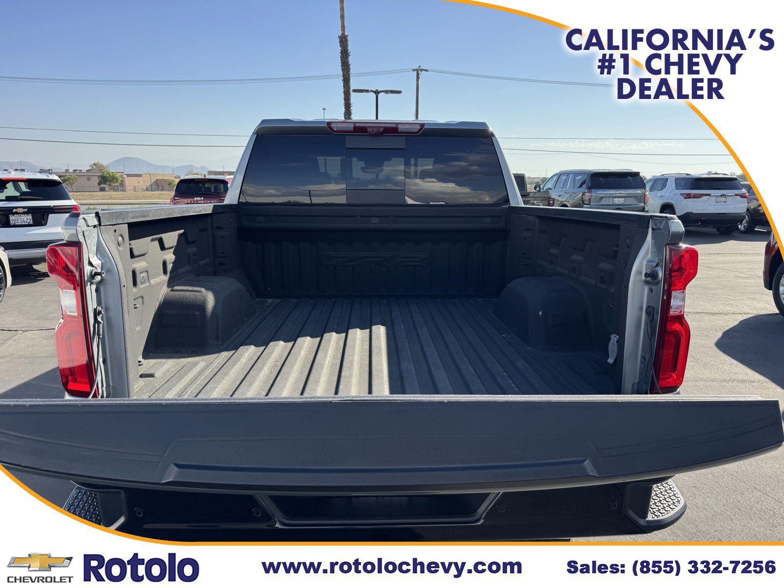 Used 2024 Chevrolet Silverado 1500 ZR2 w/ Technology Package AWD/4WD image 14