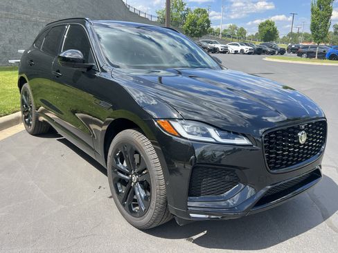 Used 2026 Jaguar F-PACE R-Dynamic S AWD/4WD image 9