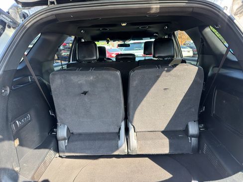 Used 2018 Ford Explorer Limited AWD/4WD image 17
