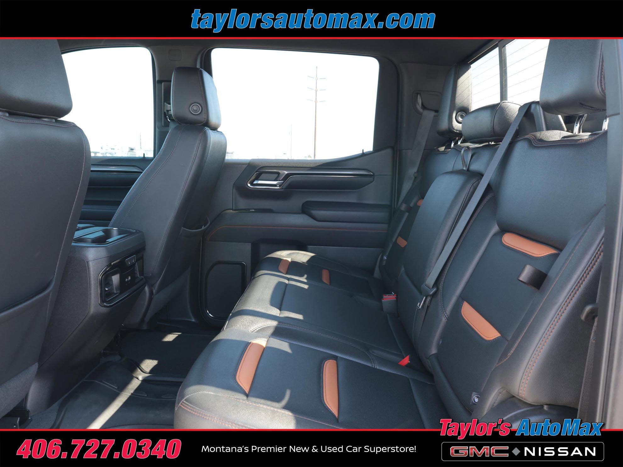 Used 2023 GMC Sierra 1500 AT4 w/ Technology Package AWD/4WD image 7