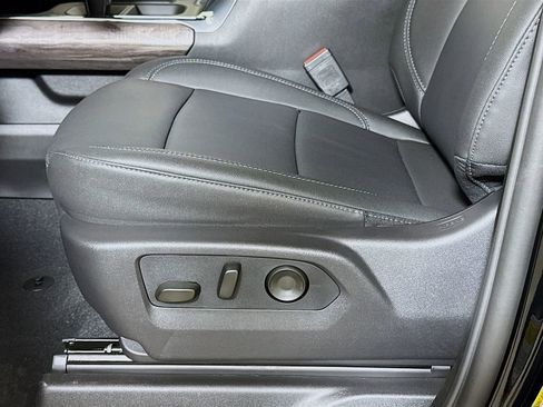 New 2026 Chevrolet Silverado 1500 LTZ w/ LTZ Premium Texas Edition AWD/4WD image 17