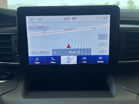 Used 2023 Ford Explorer XLT w/ Equipment Group 202A AWD/4WD image 26