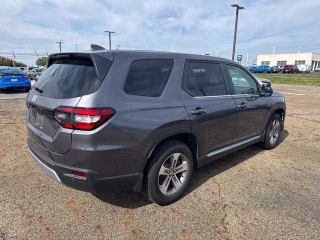 Certified 2025 Honda Pilot EX-L image 3