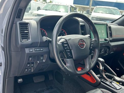 Used 2023 Nissan Frontier PRO-4X w/ Pro-4X Premium Package AWD/4WD image 34
