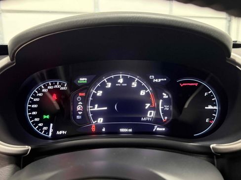 Used 2013 SRT Viper GTS w/ GTS Laguna Interior Pkg image 45