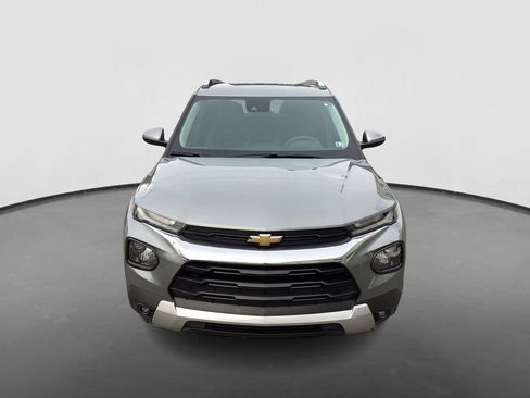 Used 2023 Chevrolet TrailBlazer LT w/ Convenience Package image 2