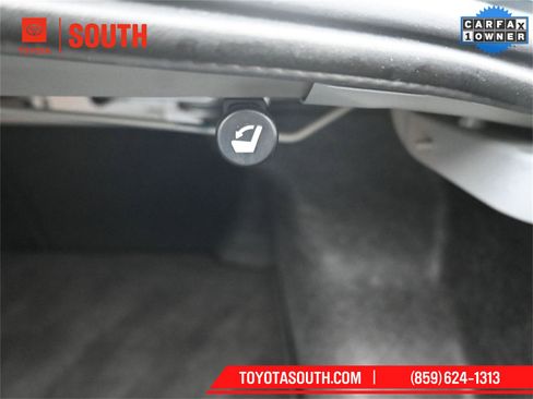 Used 2025 Nissan Altima 2.5 SV image 27