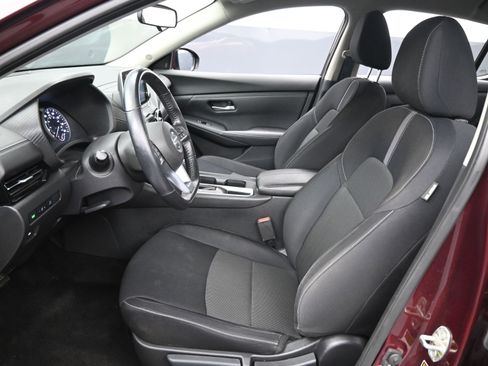 Used 2020 Nissan Sentra SV image 10