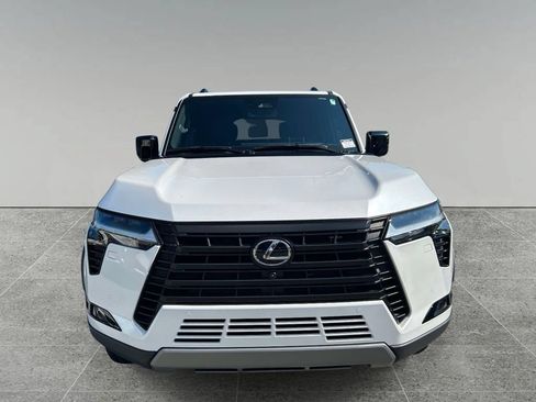 Used 2024 Lexus GX 550 AWD/4WD image 8