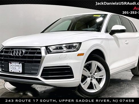 Used 2018 Audi Q5 2.0T Premium Plus w/ Premium Plus Package image 1