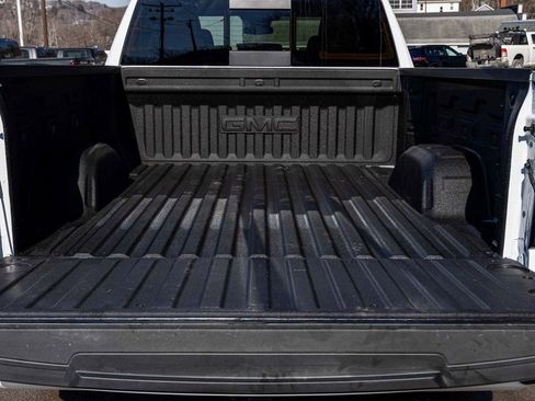 Used 2025 GMC Sierra 1500 Elevation w/ Preferred Package image 35