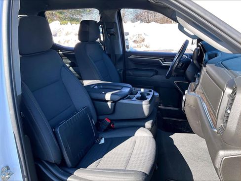 Used 2022 Chevrolet Silverado 1500 LT image 11