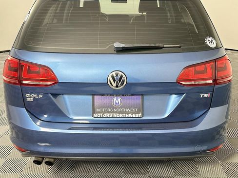 Used 2017 Volkswagen Golf SportWagen FWD image 21