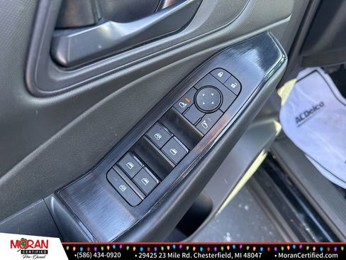 Used 2024 Nissan Rogue S image 10