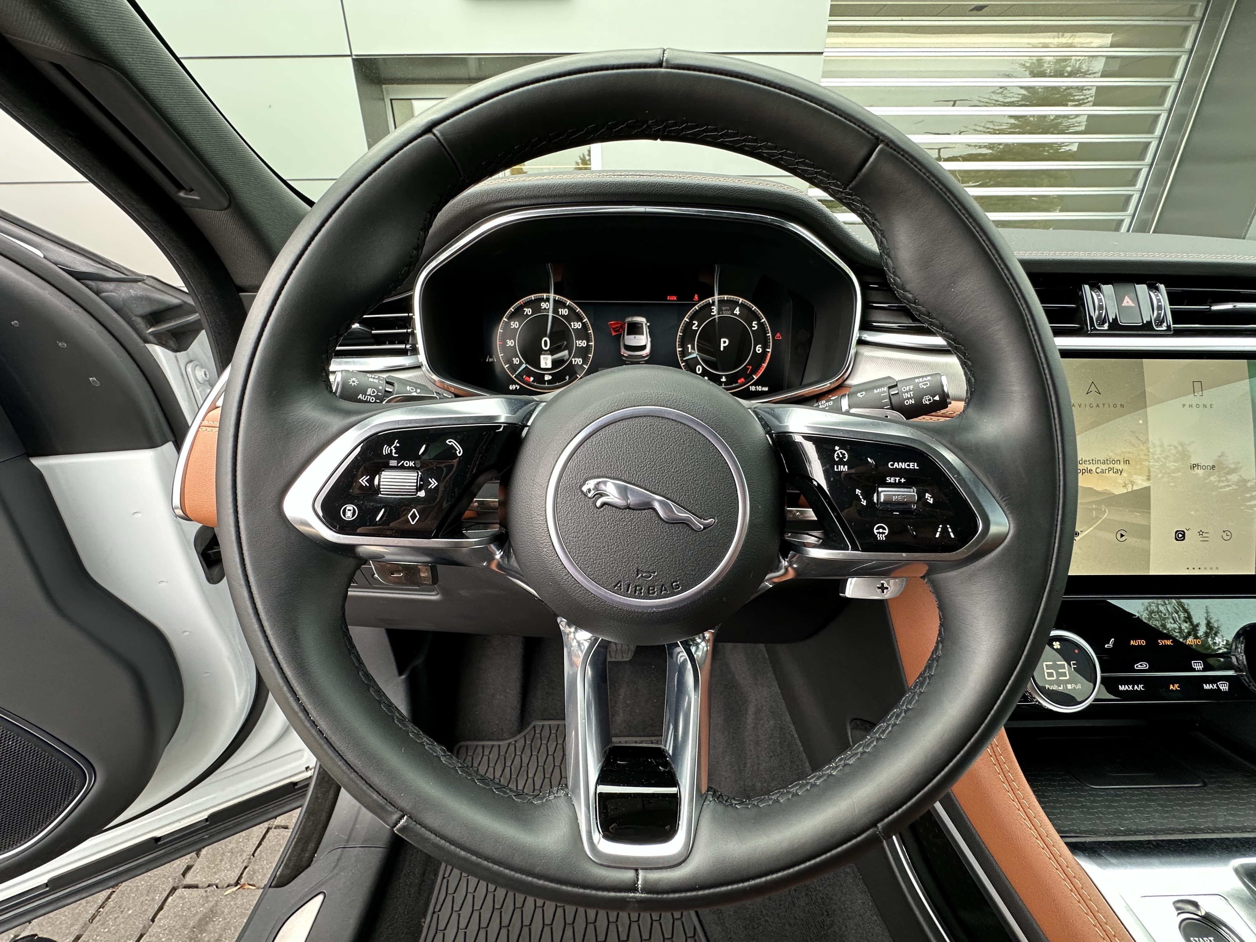 Certified 2026 Jaguar F-PACE R-Dynamic S AWD/4WD image 21