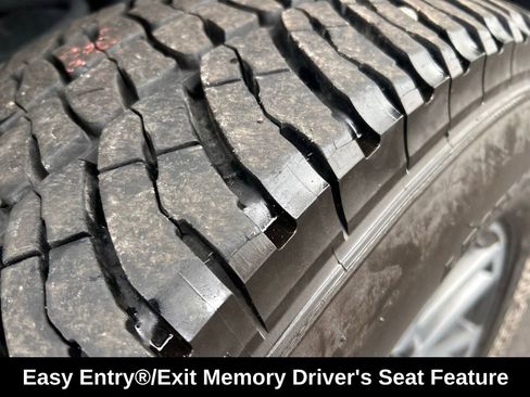 Used 2017 Ford F250 Lariat w/ Lariat Value Package image 13