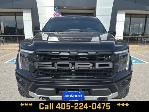 Used 2025 Ford F150 Raptor AWD/4WD image 8