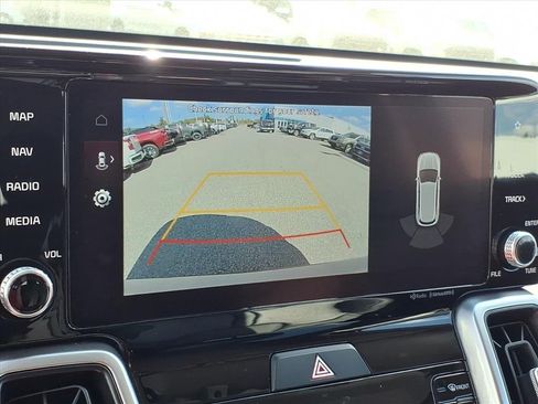 Used 2022 Kia Sorento S image 24