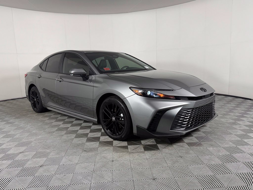 Used 2026 Toyota Camry SE w/ Convenience Package FWD image 4