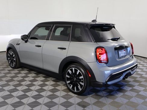 Used 2022 MINI Cooper S image 6