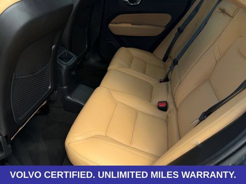 Certified 2024 Volvo XC60 T8 Ultimate w/ Protection Package Premier AWD/4WD image 32
