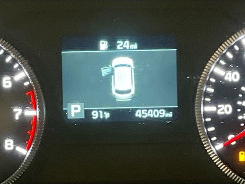 Used 2021 Kia Telluride S image 12