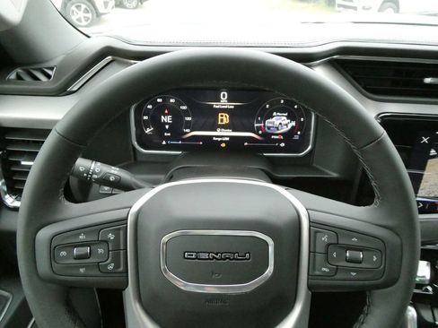 New 2026 GMC Sierra 2500 Denali w/ Denali Reserve Package AWD/4WD image 24