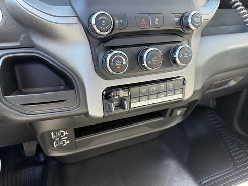 Used 2023 RAM 3500 Tradesman RWD image 31