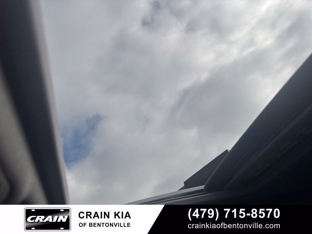 Used 2015 BMW 328i xDrive Sedan AWD/4WD image 4