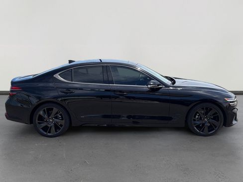 Used 2023 Genesis G70 2.0T w/ Sport Prestige Package RWD image 6