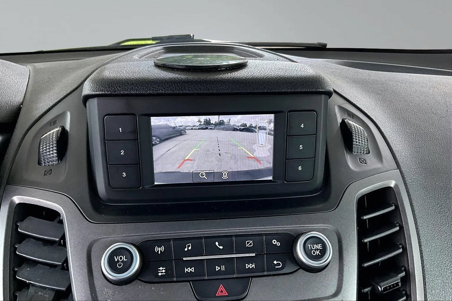 Used 2019 Ford Transit Connect XL FWD image 13