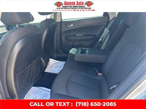 Used 2019 Kia Optima LX FWD image 11