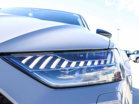 Used 2023 Audi RS 7 Sportback w/ Black Optic Package image 7