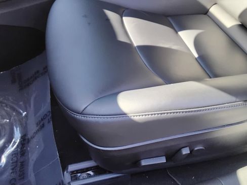 Used 2018 Tesla Model 3 Long Range image 16