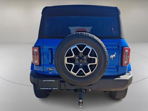 Used 2024 Ford Bronco Outer Banks image 9