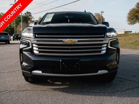 Used 2021 Chevrolet Suburban High Country AWD/4WD image 2