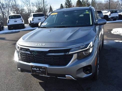 Used 2024 Kia Seltos S image 7