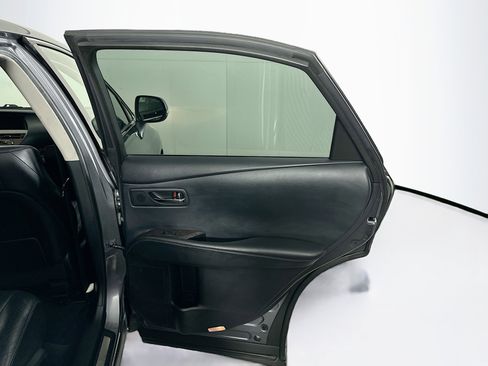 Used 2013 Lexus RX 450h FWD image 30