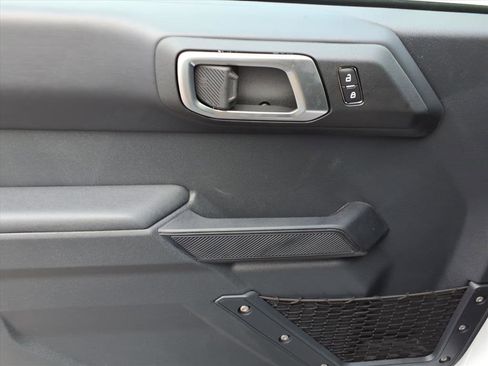 New 2025 Ford Bronco Badlands image 10