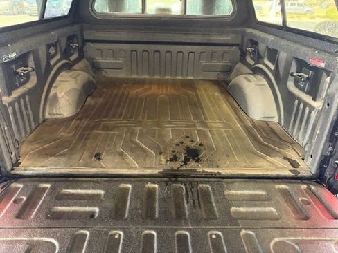 Used 2018 Ford F150 Lariat image 11