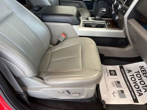 Used 2018 Ford F150 Lariat w/ Equipment Group 502A Luxury image 23