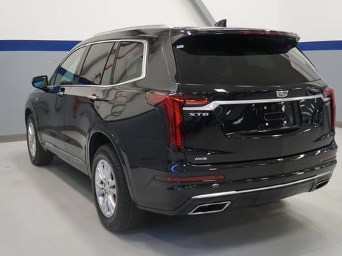 Certified 2024 Cadillac XT6 Luxury AWD/4WD image 3