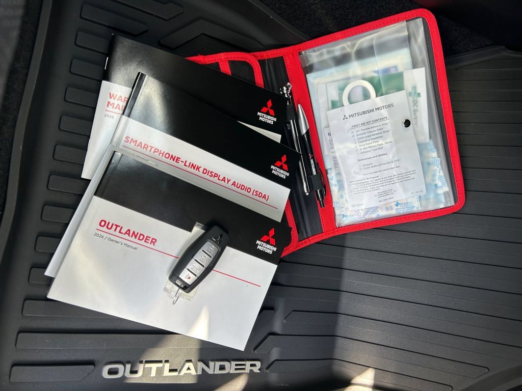 New 2026 Mitsubishi Outlander SEL FWD image 26